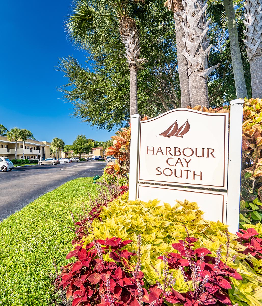 WEB NEW 04 10XHARBOURCAYSOUTH