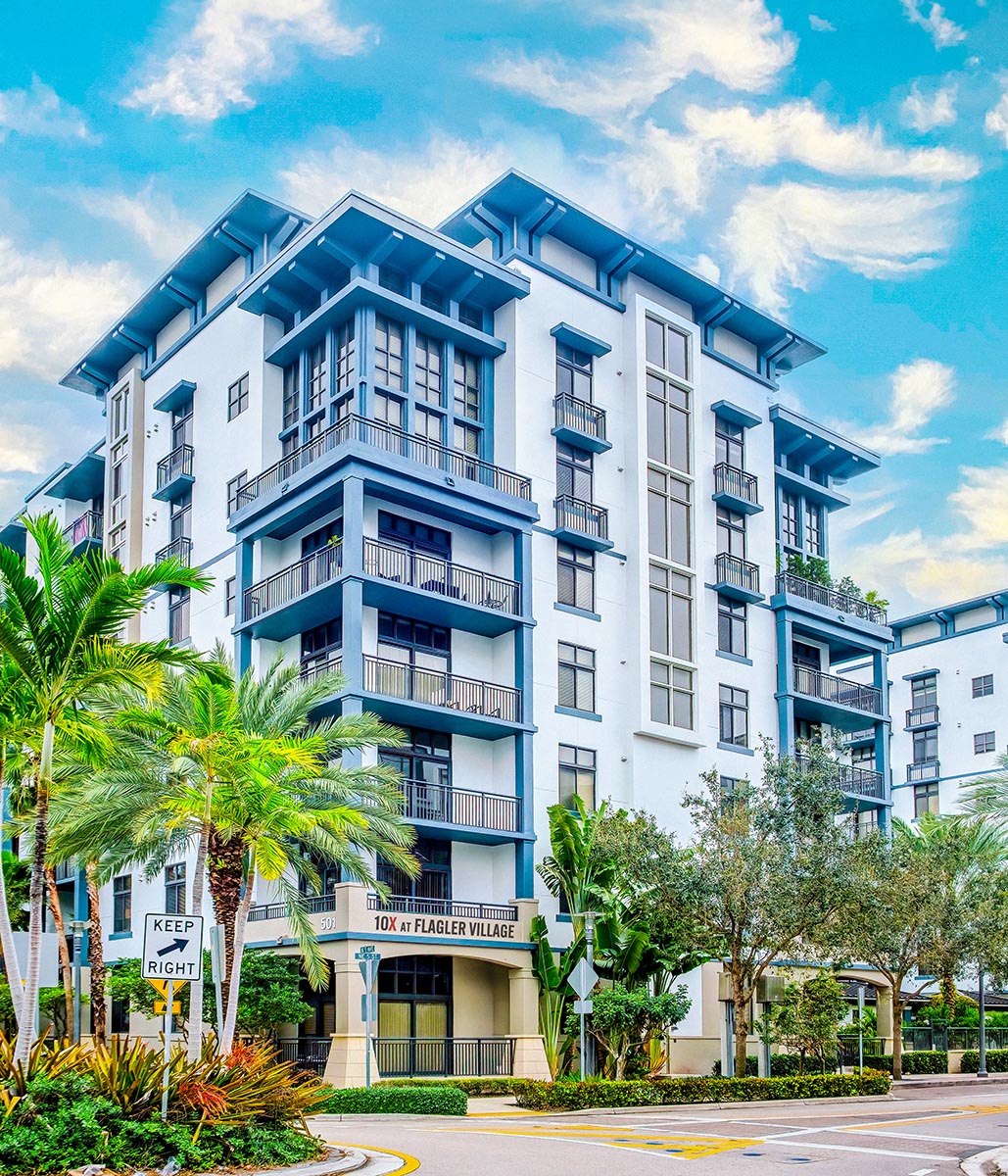 WEB NEW 42 10XFLAGLER